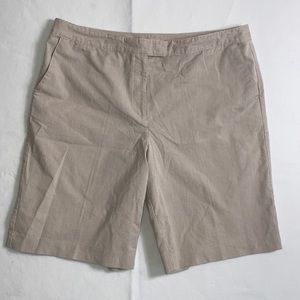 Women’s Shorts 0043